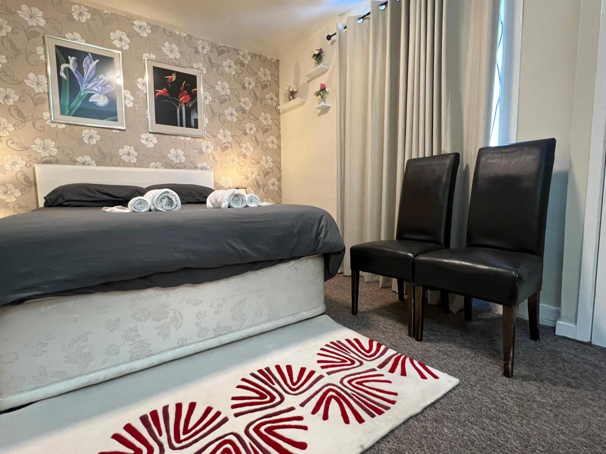 Self Check In Room Accommodation Only The Castle, Coldstream Luaran gambar